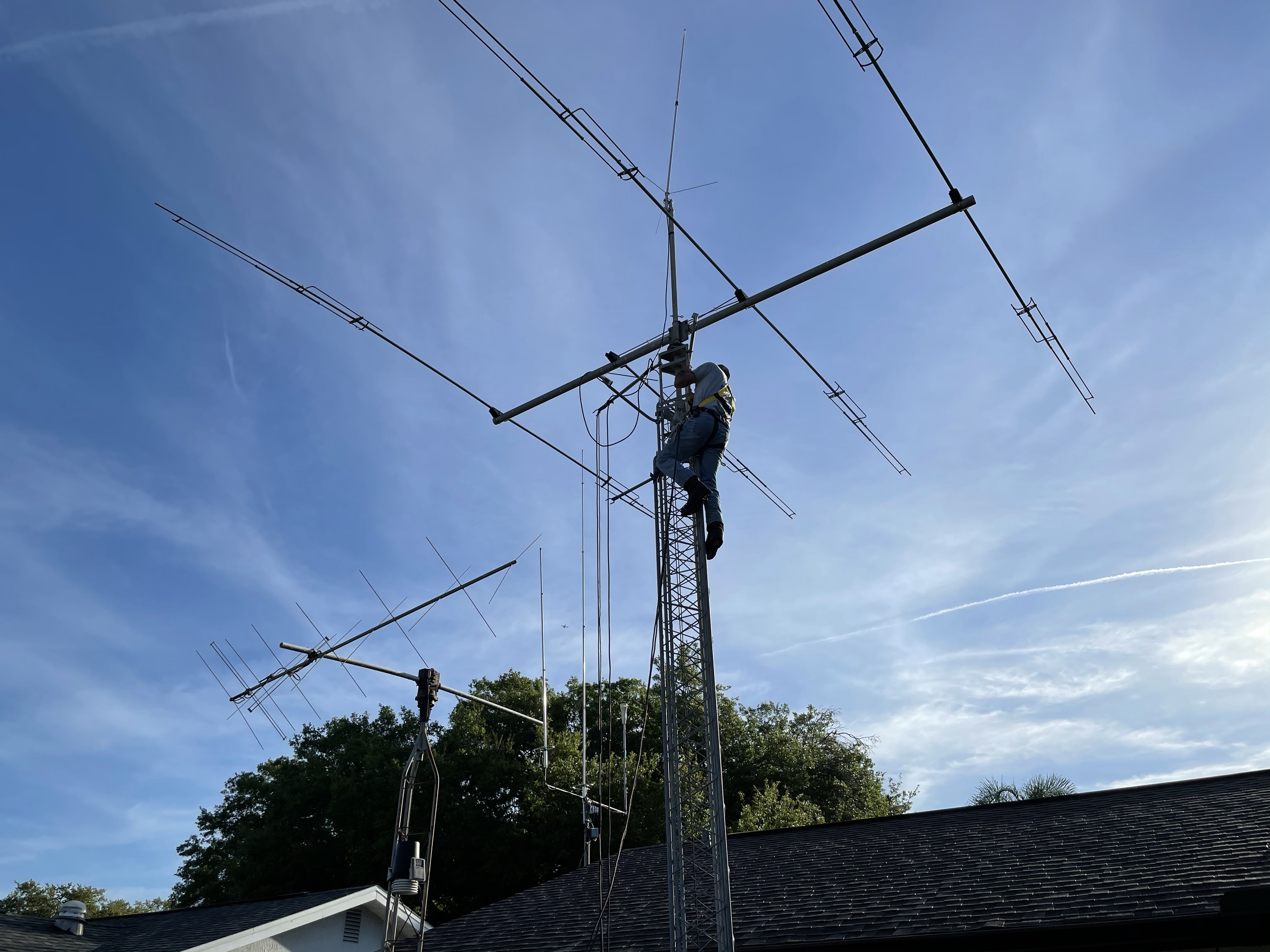 Dee's new antenna